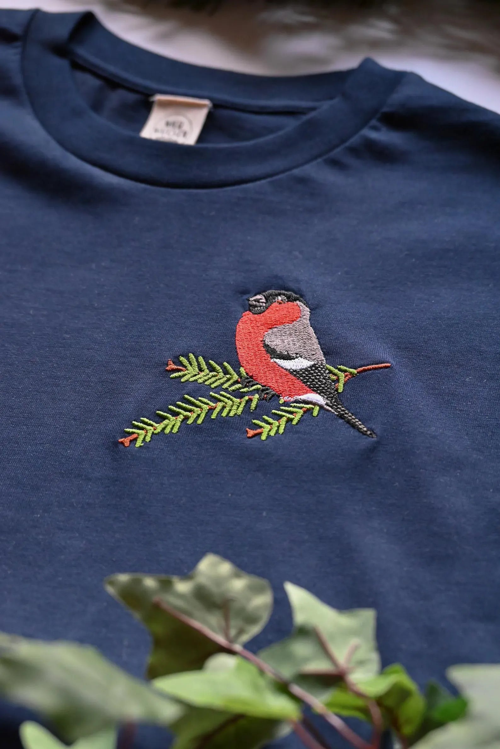 Bullfinch (Navy) Embroidered T-shirt